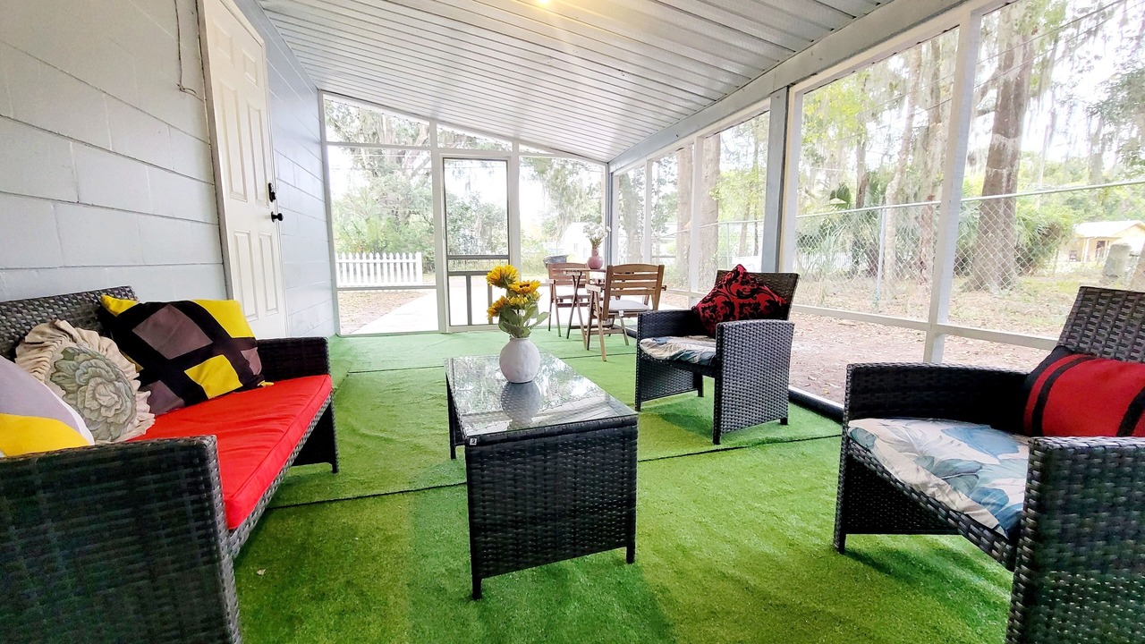 Photo of Livingroom in Gainesville
