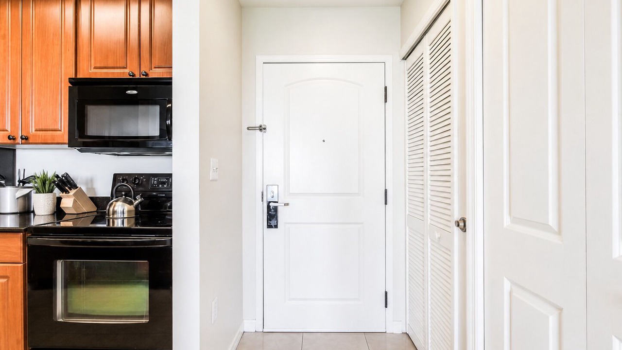 Photo of Kitchen in Florida Center
