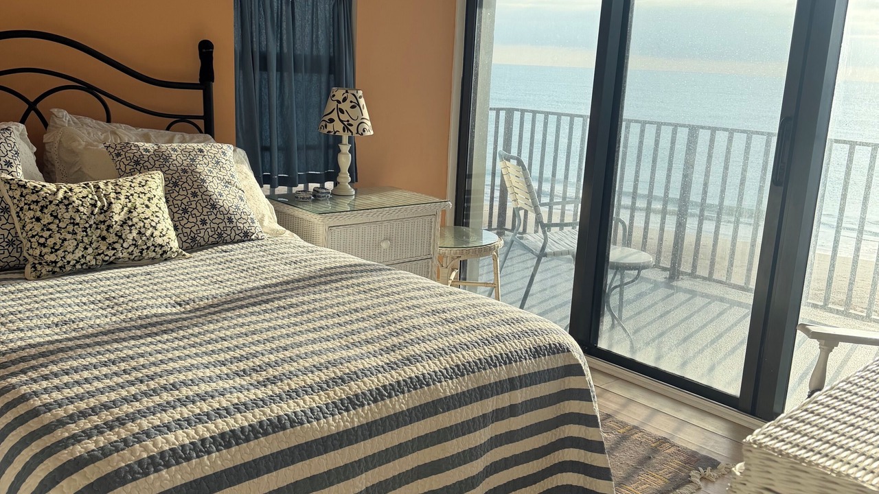 Photo of Bedroom in Central Beach