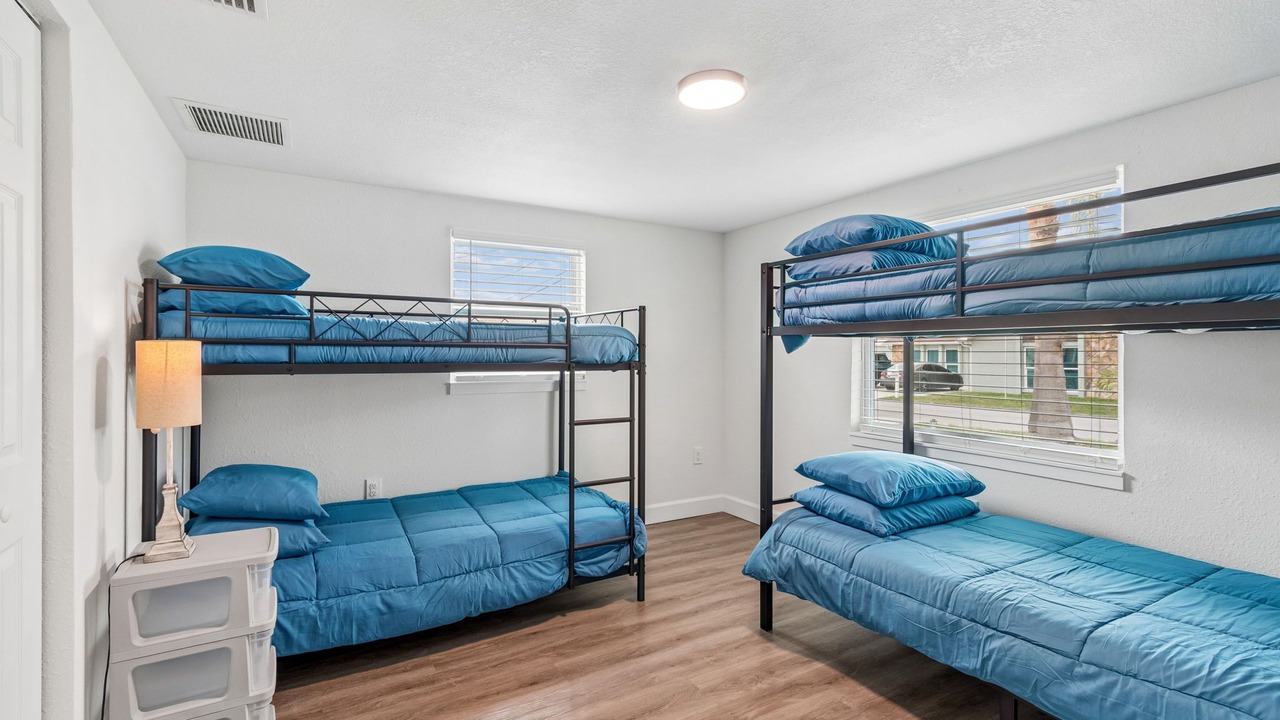 Photo of Bedroom in Hudson Beach Estates