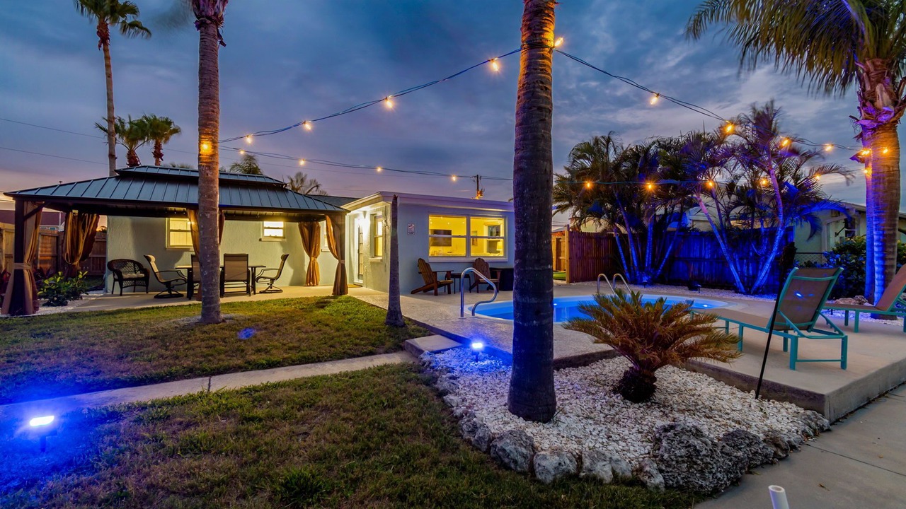 Photo of Outdoor in Hudson Beach Estates