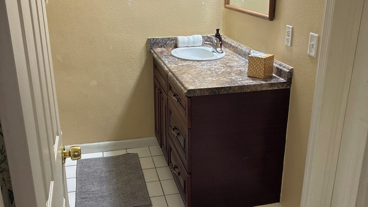 Photo of Bathroom in Fairvilla