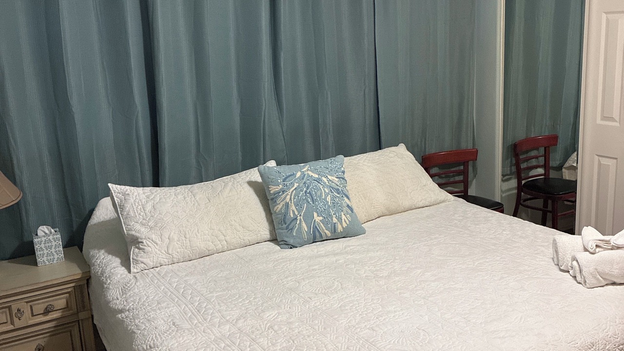 Photo of Bedroom in Fairvilla