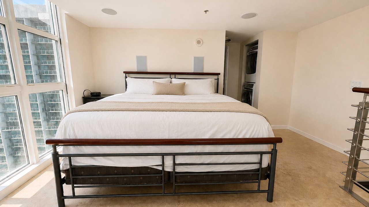 Photo of Bedroom in Brickell