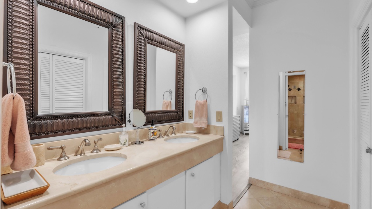 Photo of Bathroom in Whitney Beach