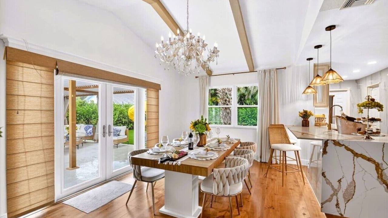 Photo of Others in Tropic Palms