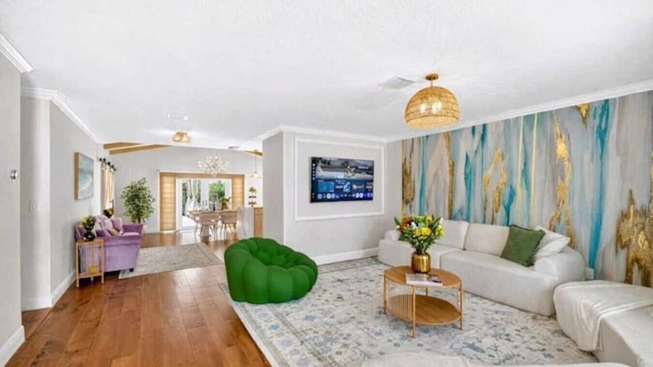 Photo of Livingroom in Tropic Palms