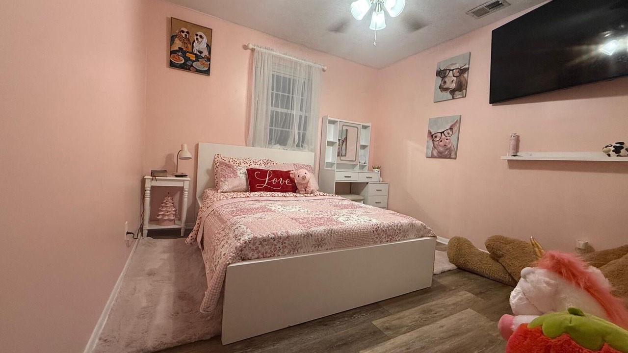 Photo of Bedroom in Cedar Hills