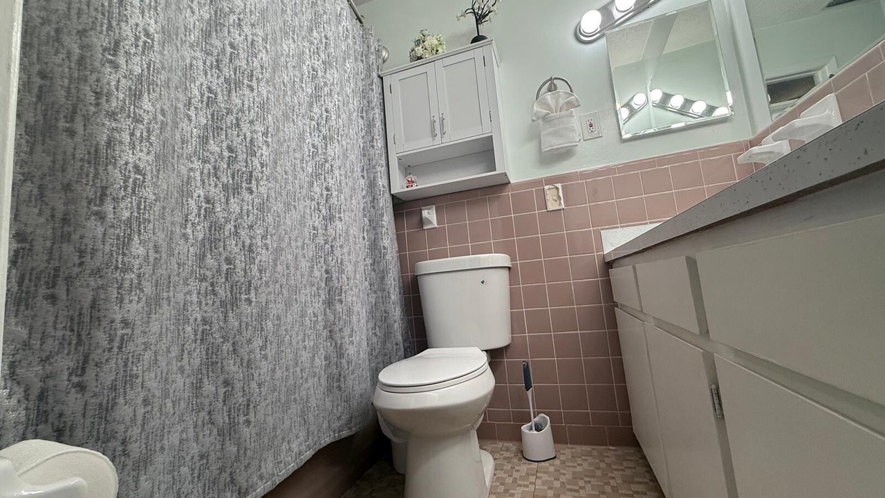 Photo of Bathroom in Cedar Hills