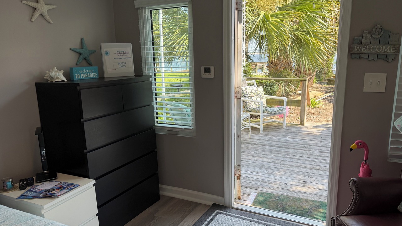 Photo of Bedroom in Fort George Island