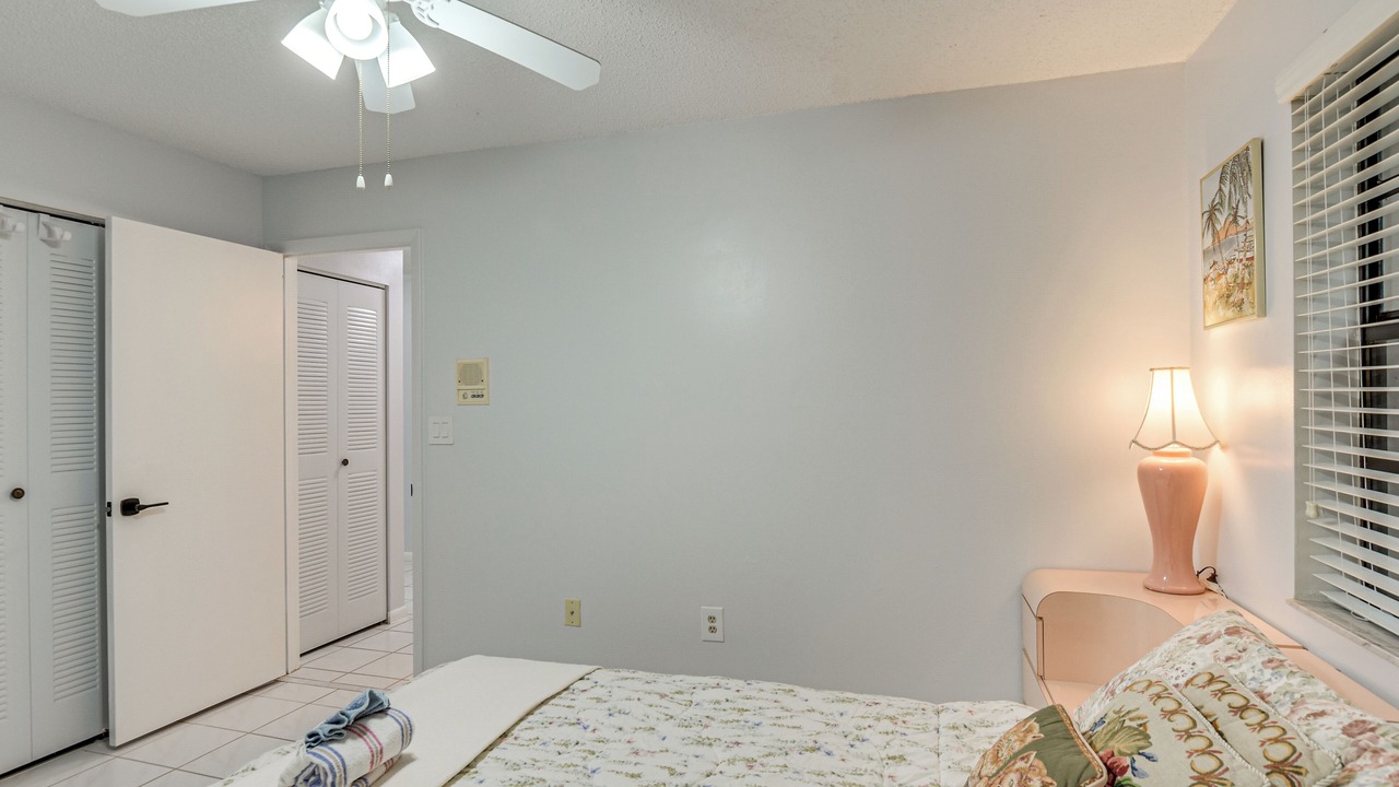 Photo of Bedroom in Davie