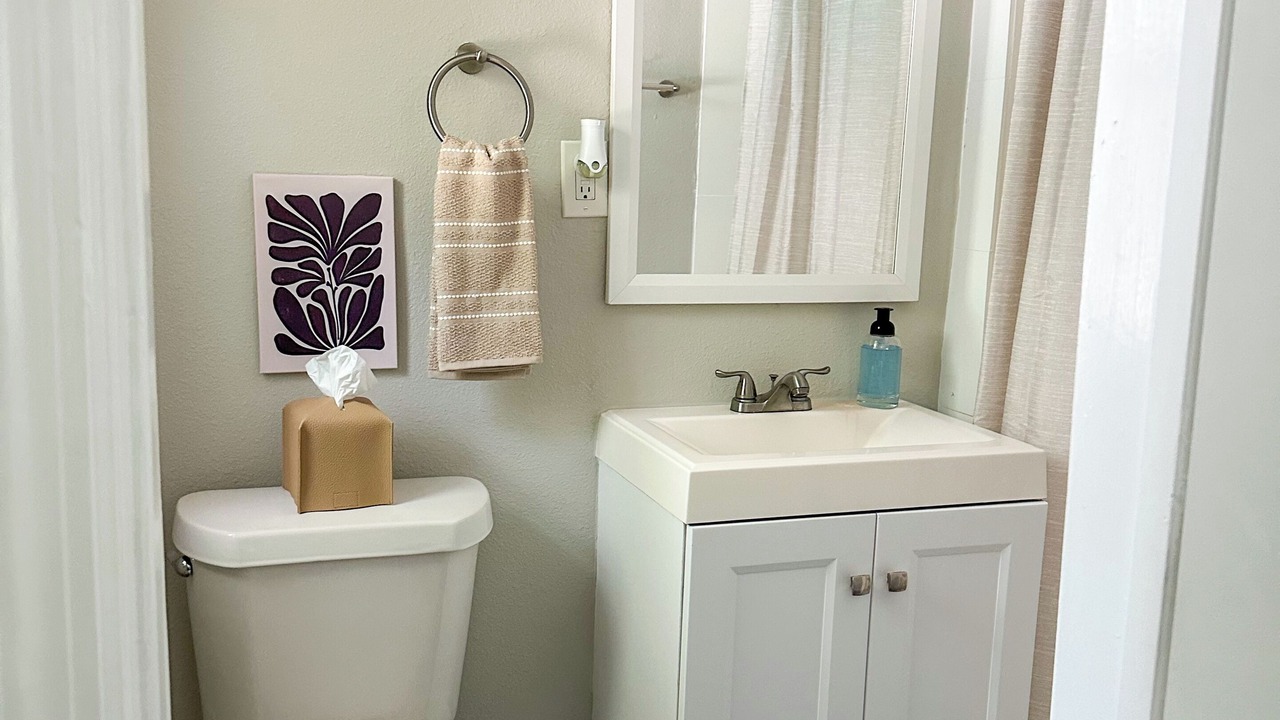 Photo of Bathroom in Cedar Hills