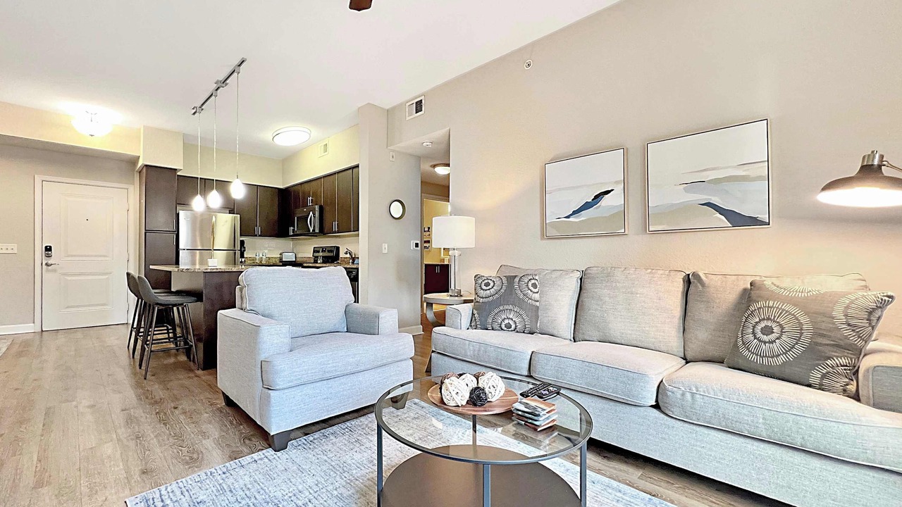 Photo of Livingroom in Carver City - Lincoln Gardens