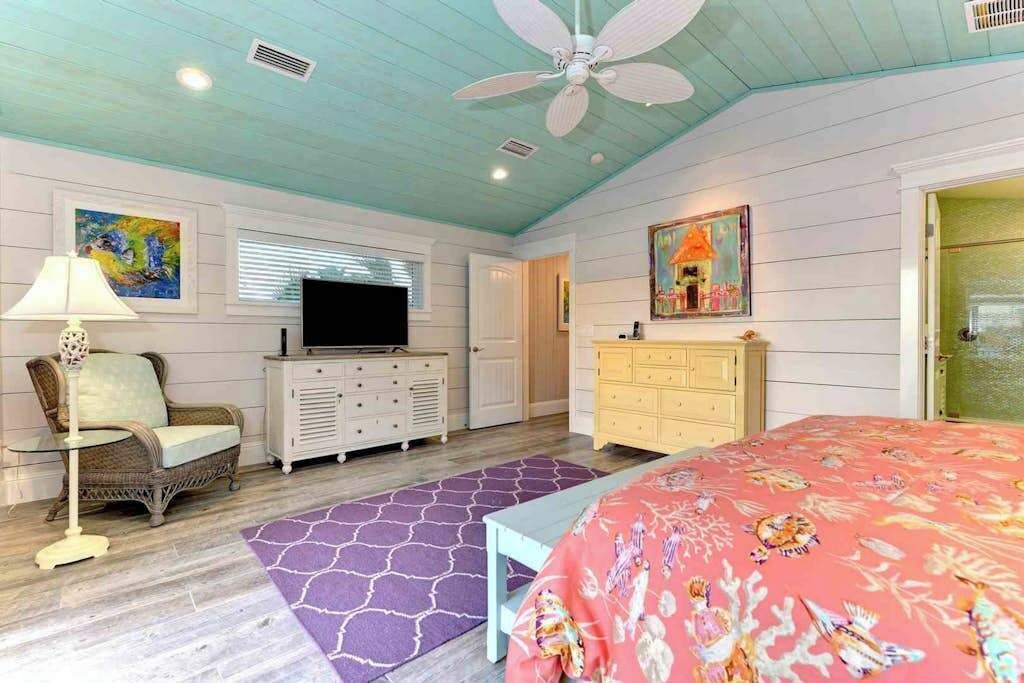 Photo of Bedroom in Ilexhurst