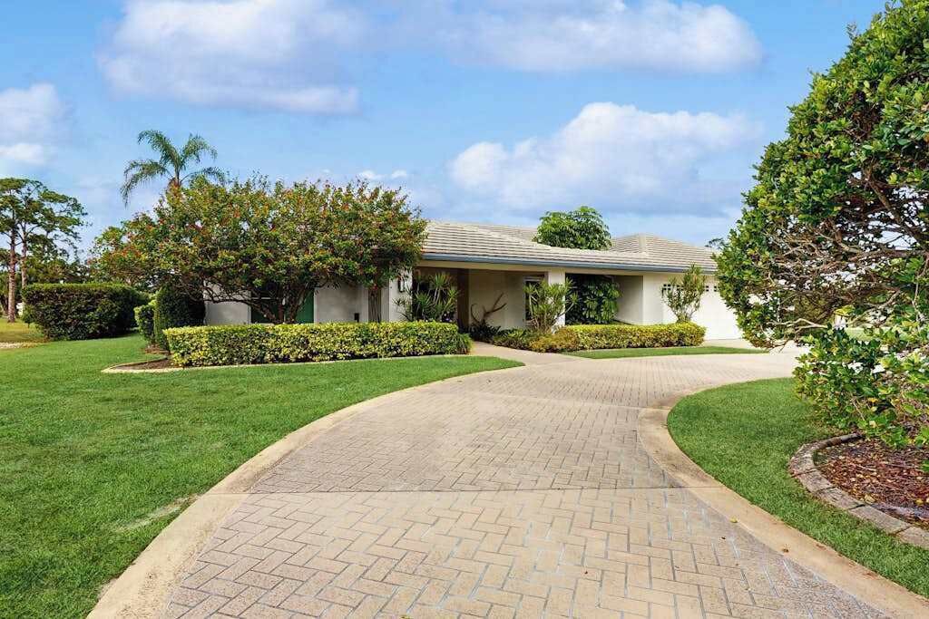 Photo of Outdoor in Trailer Estates