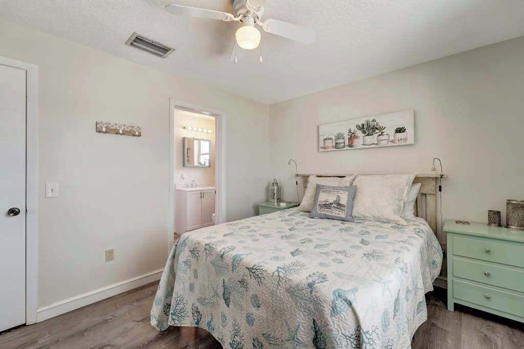 Photo of Bedroom in Ilexhurst