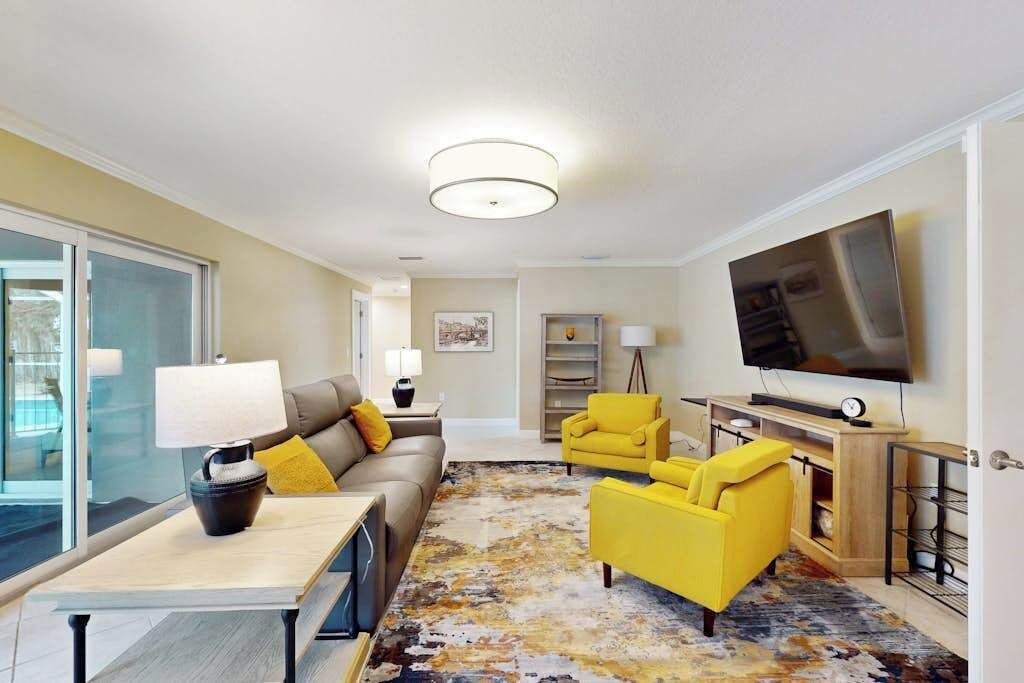 Photo of Livingroom in Ringling Estates