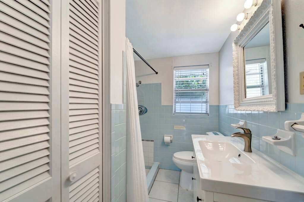 Photo of Bathroom in Ilexhurst