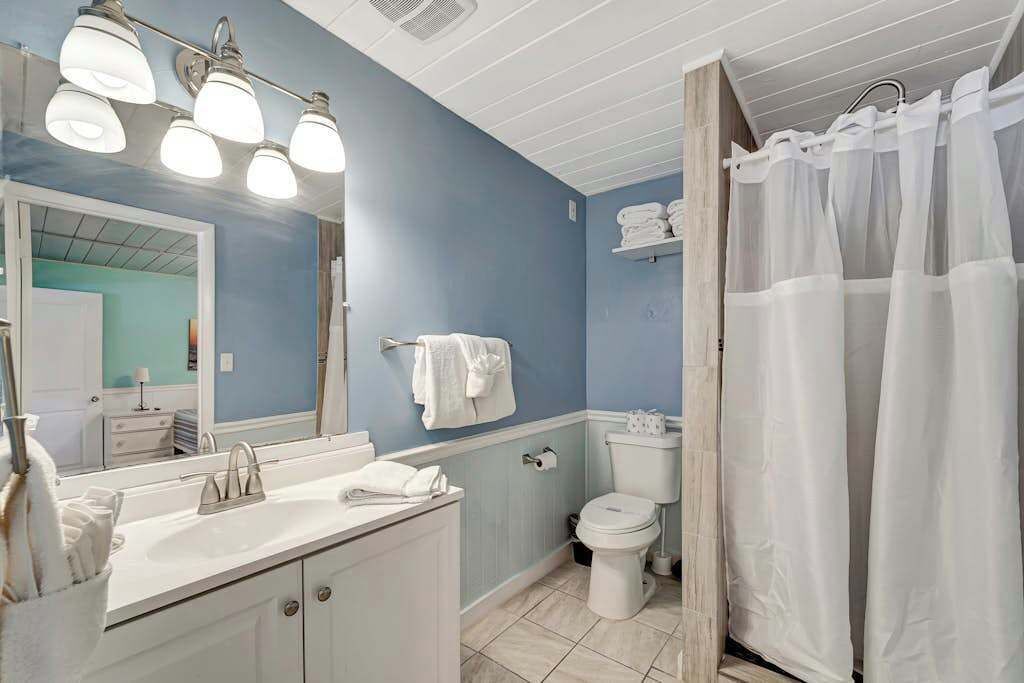 Photo of Bathroom in Ilexhurst