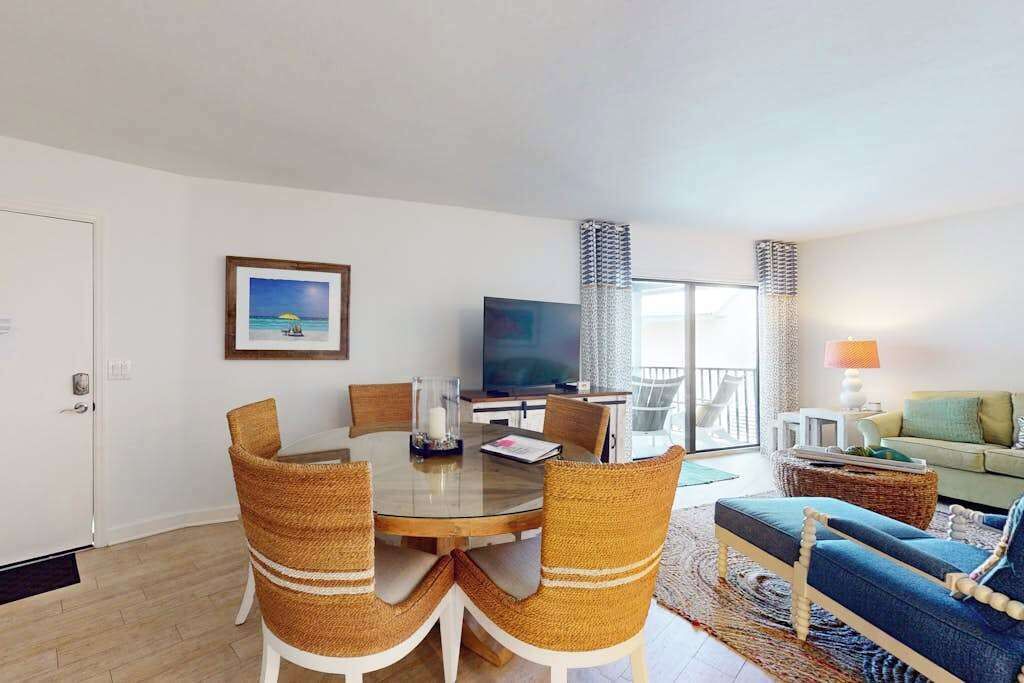 Photo of Livingroom in Ilexhurst