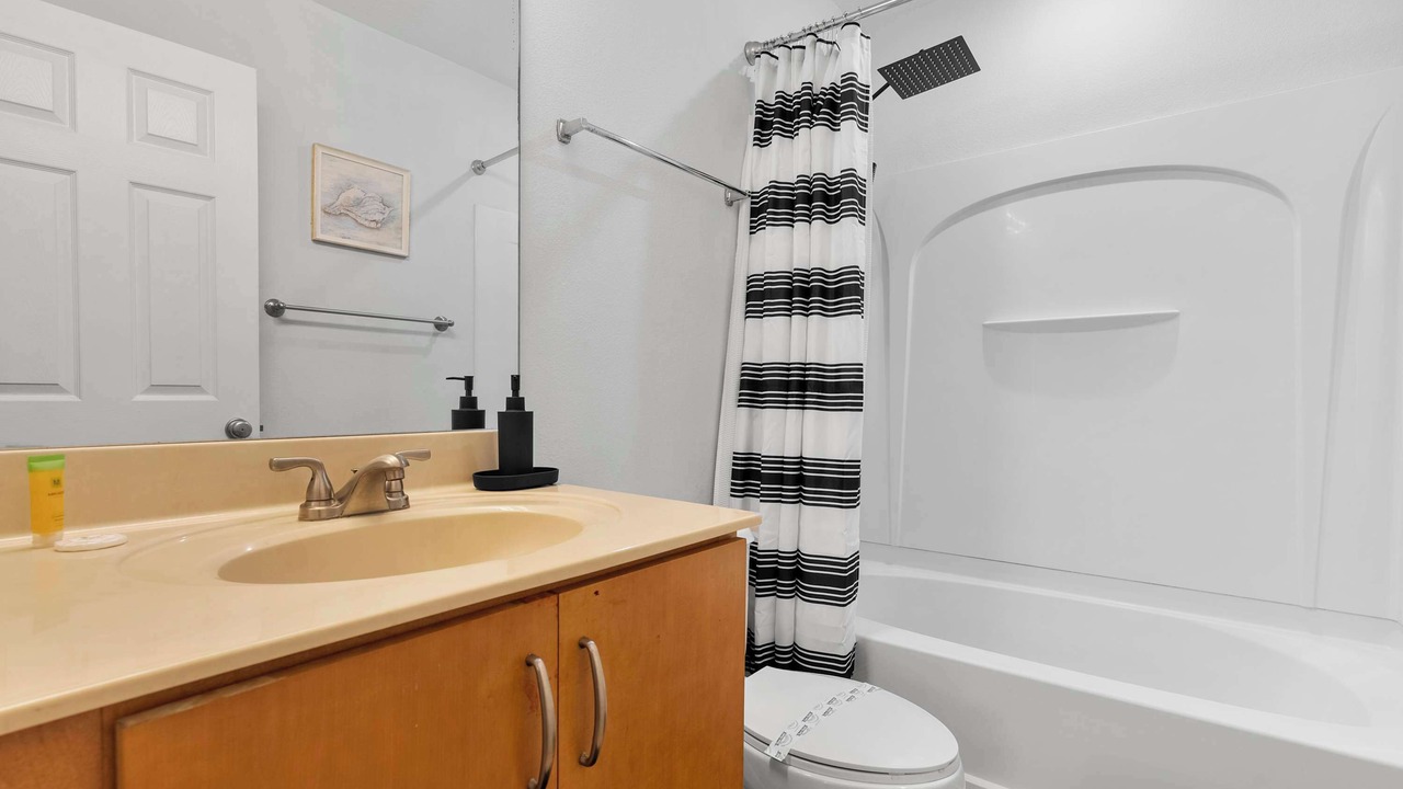 Photo of Bathroom in Crestwynd Bay