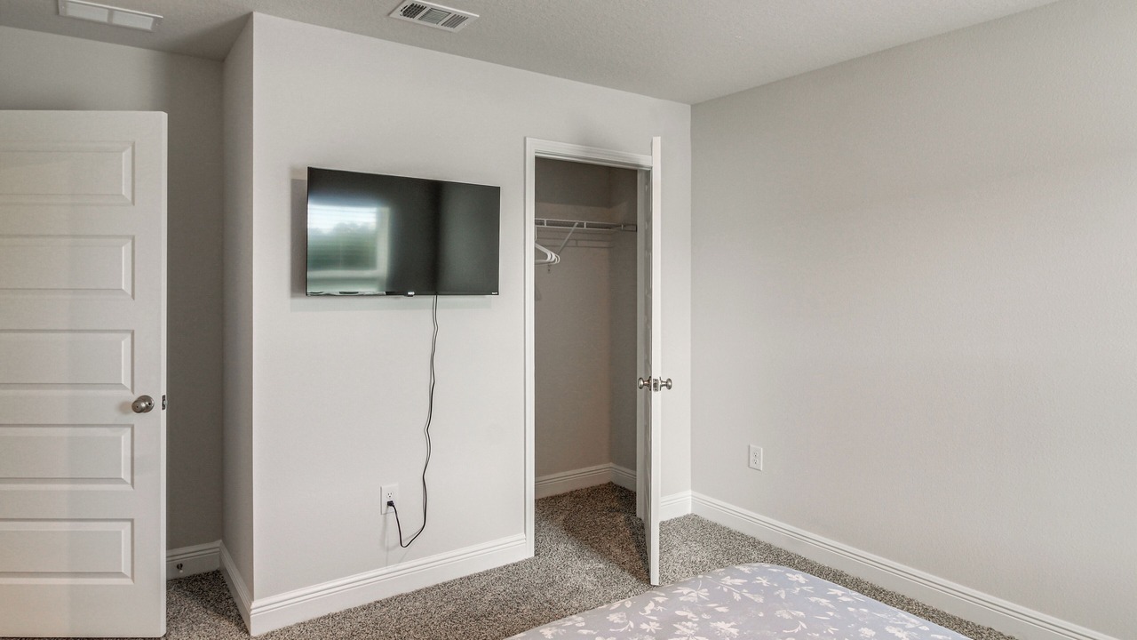 Photo of Bedroom in Mary Esther