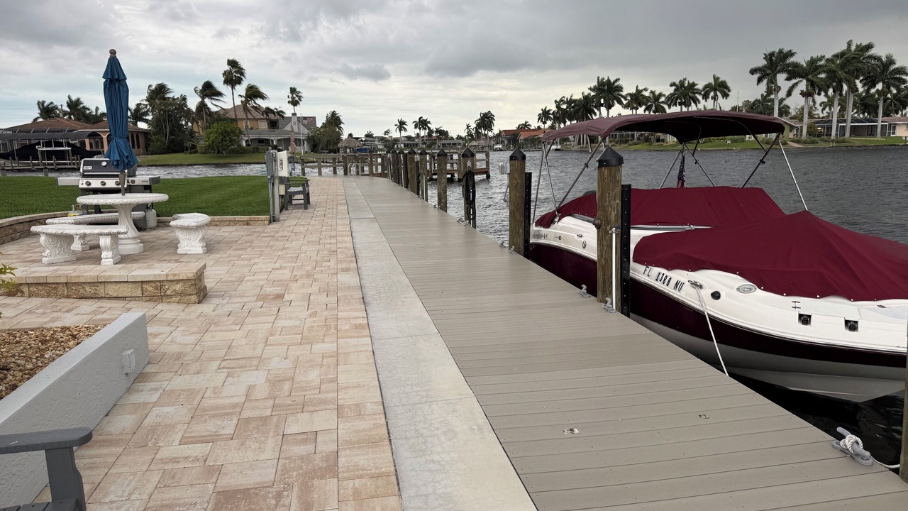 Photo of Others in Caloosahatchee