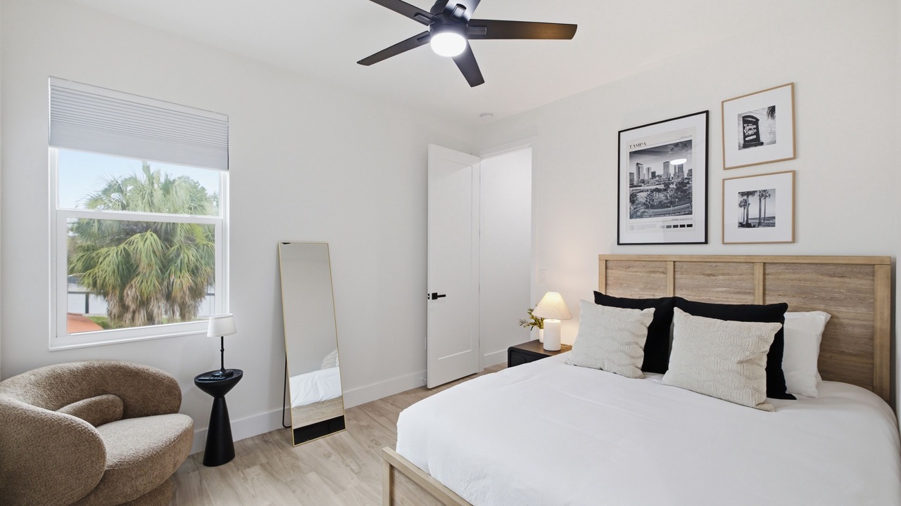 Photo of Bedroom in Riverside Heights
