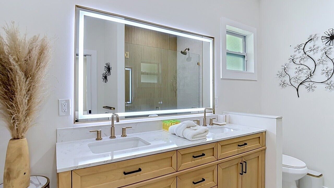 Photo of Bathroom in Sulphur Springs