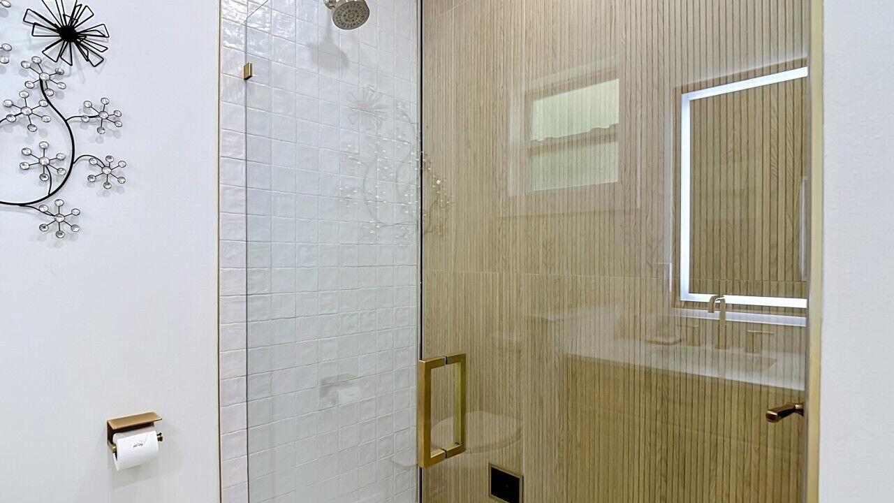 Photo of Bathroom in Sulphur Springs