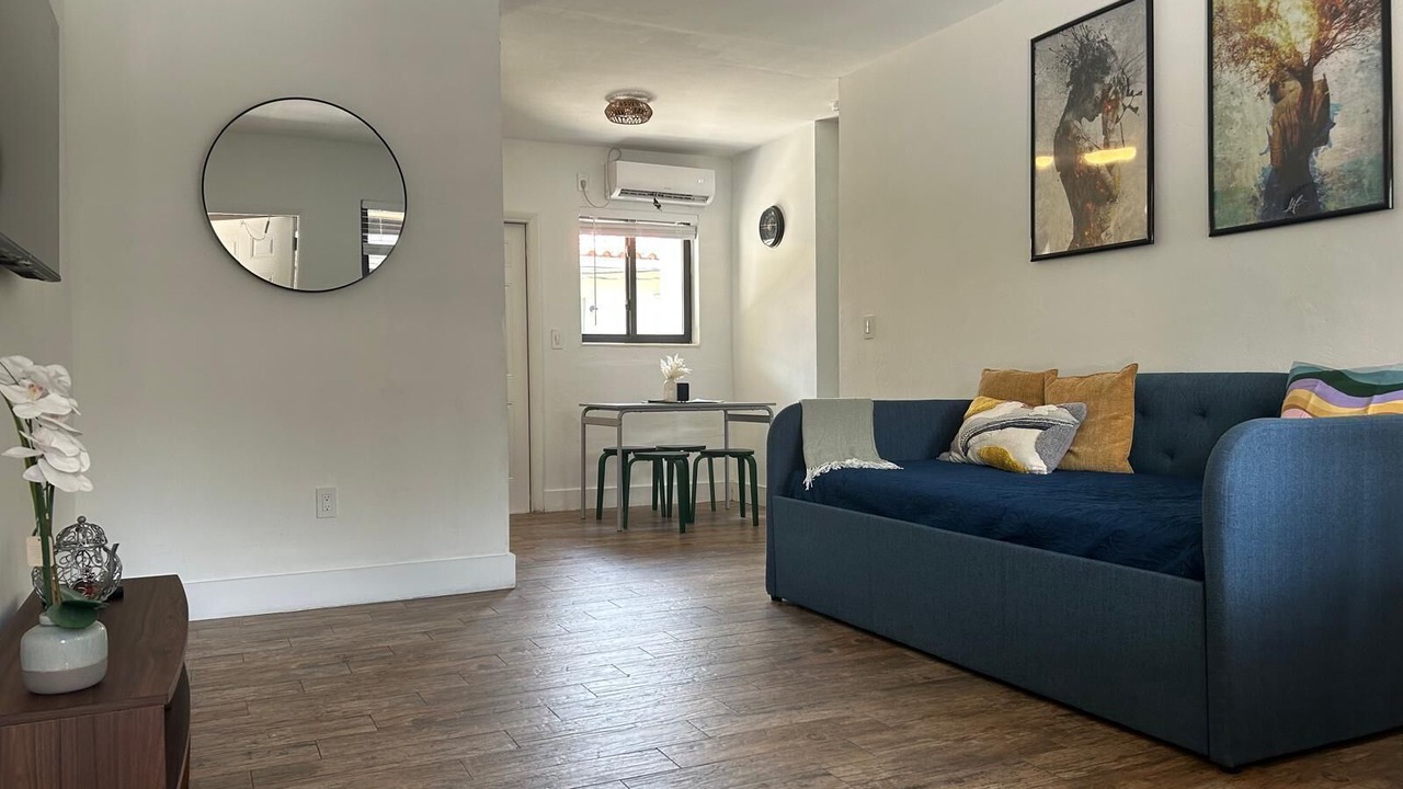 Photo of Livingroom in The Roads