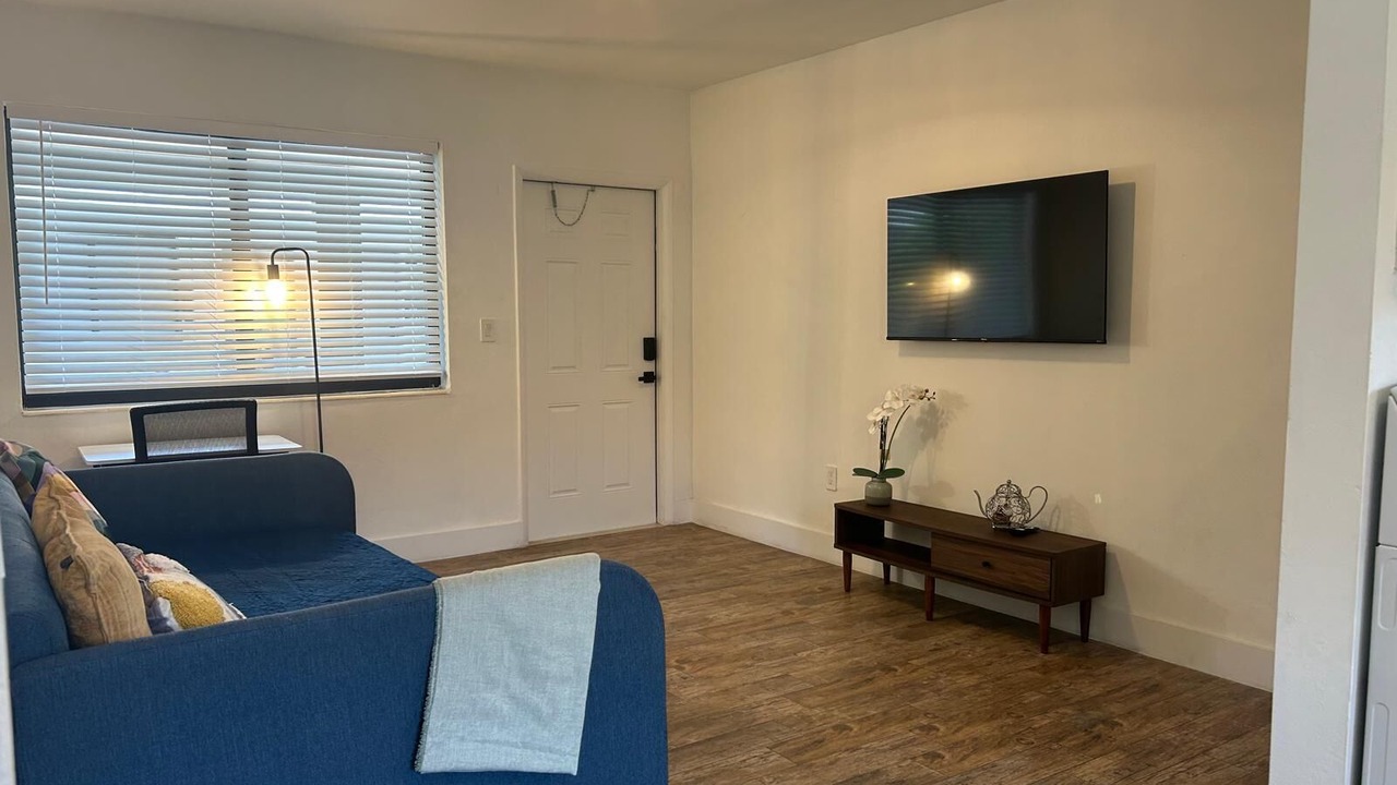 Photo of Livingroom in The Roads