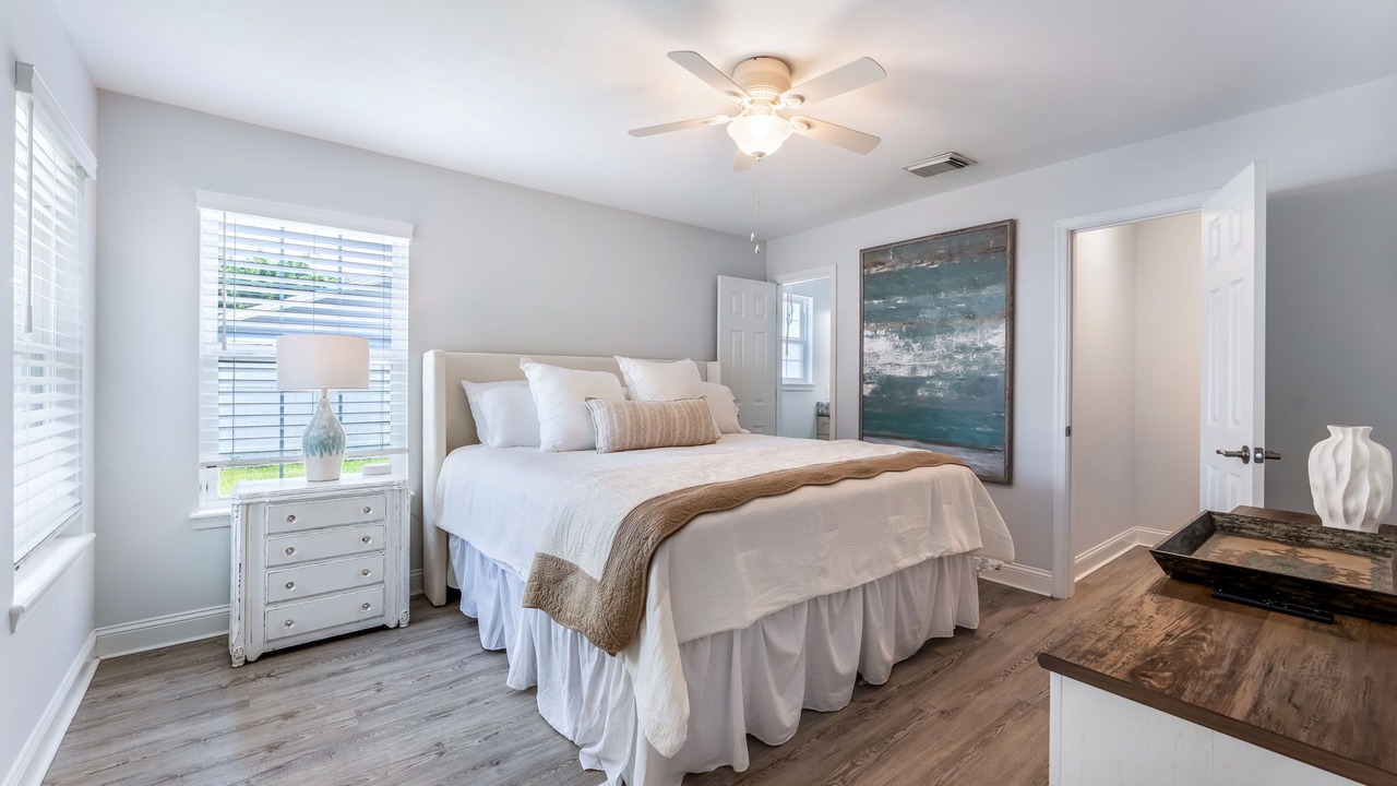 Photo of Bedroom in Dolphin's Cove