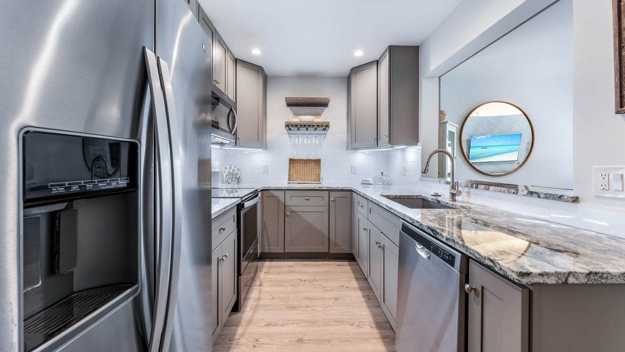 Photo of Kitchen in Dolphin's Cove