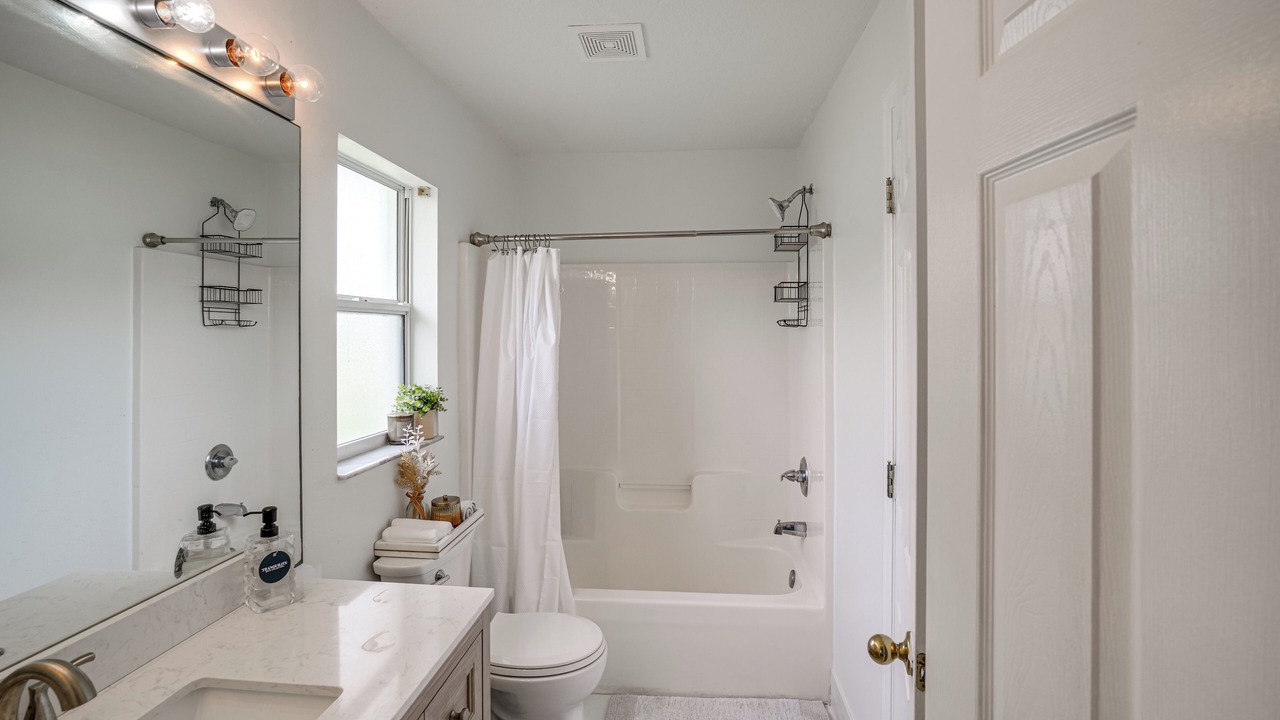 Photo of Bathroom in Port Saint Lucie