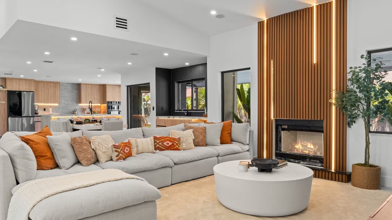 Photo of Livingroom in Country Walk