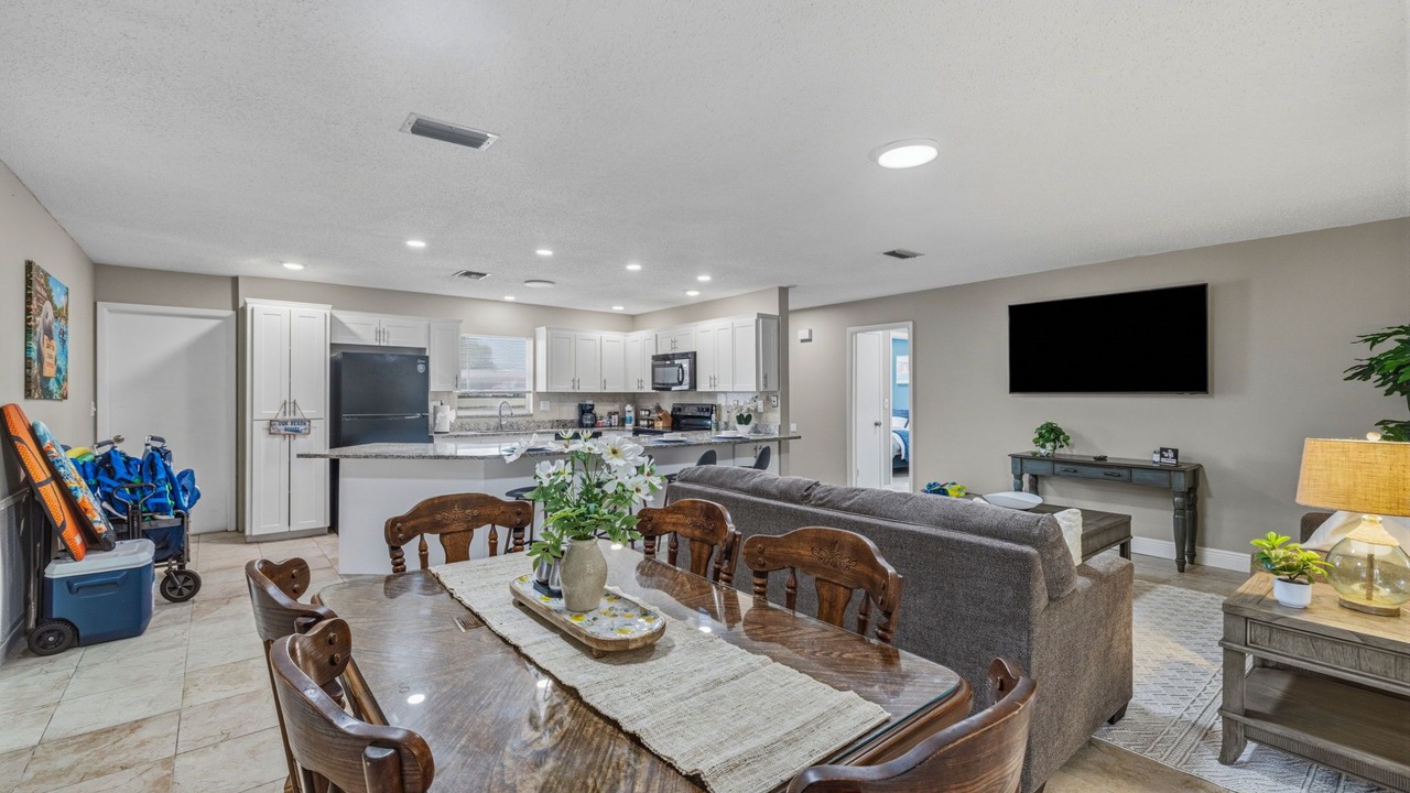 Photo of Livingroom in Brooksville
