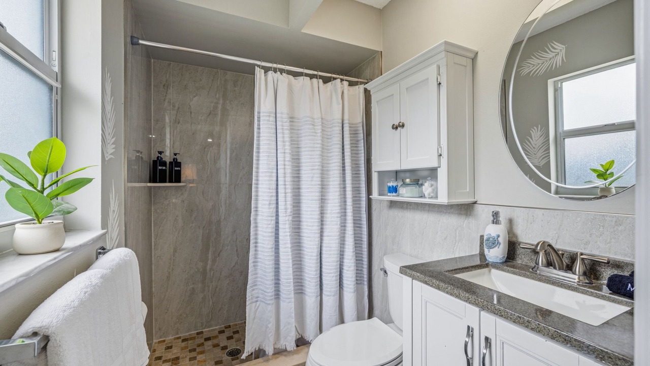 Photo of Bathroom in Brooksville