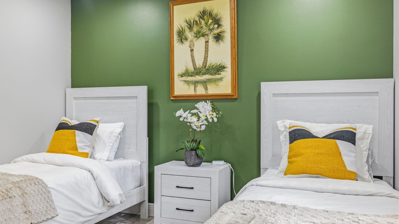 Photo of Bedroom in Brooksville
