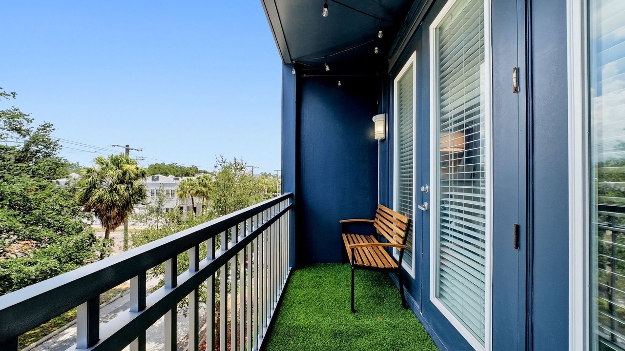 Photo of Outdoor in Courier City - Oscawana