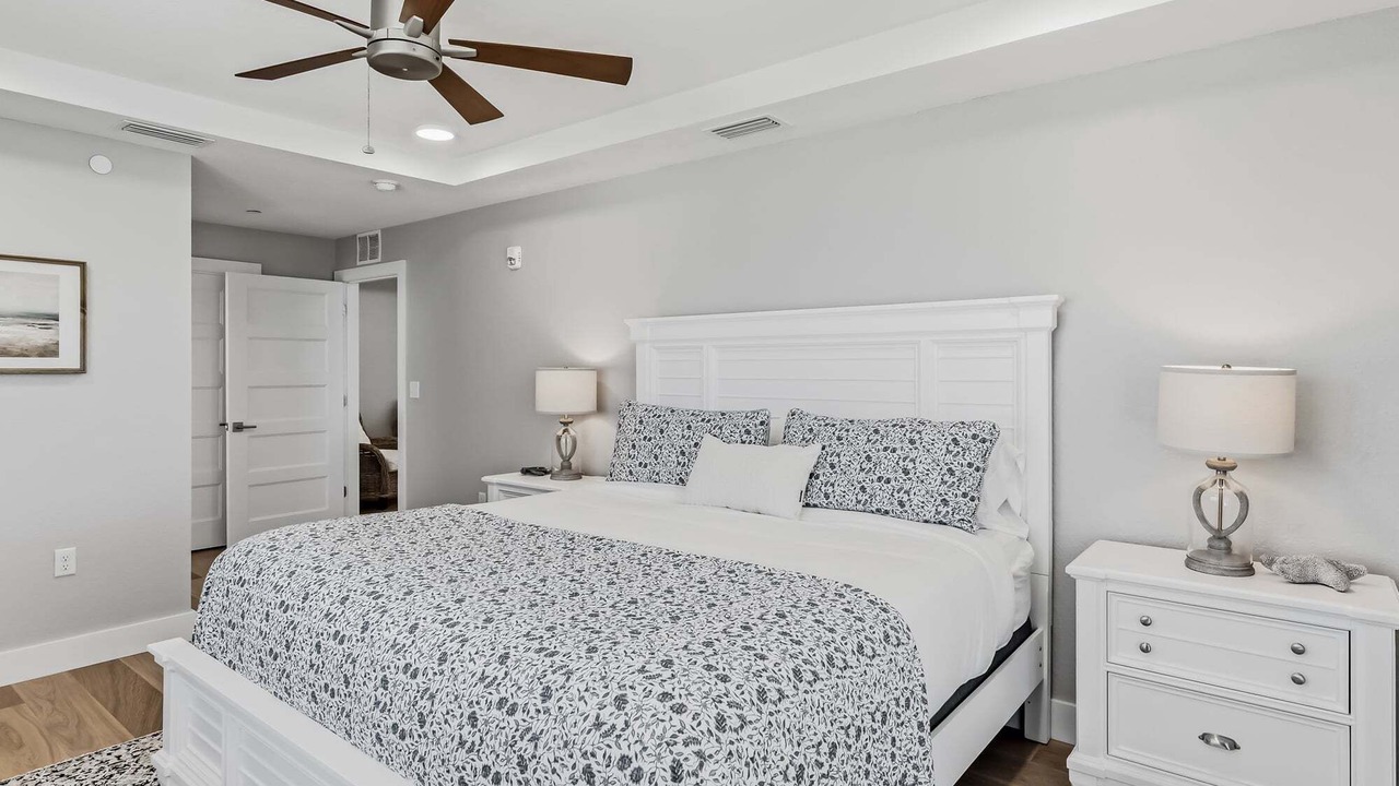 Photo of Bedroom in Madeira Beach