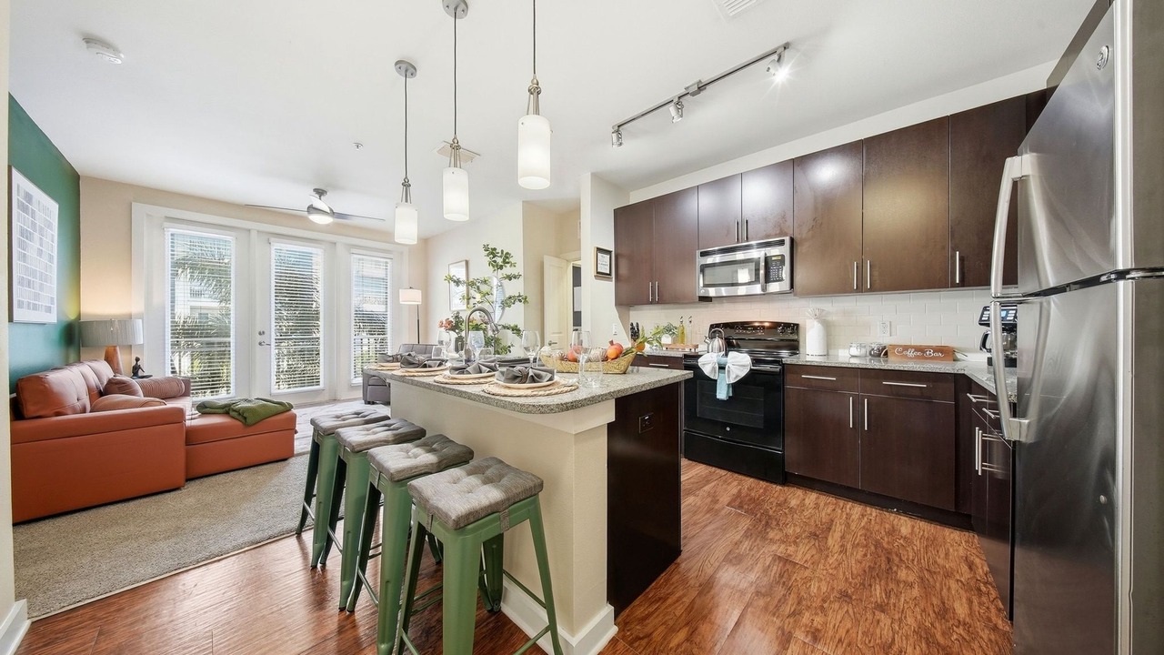 Photo of Kitchen in Courier City - Oscawana