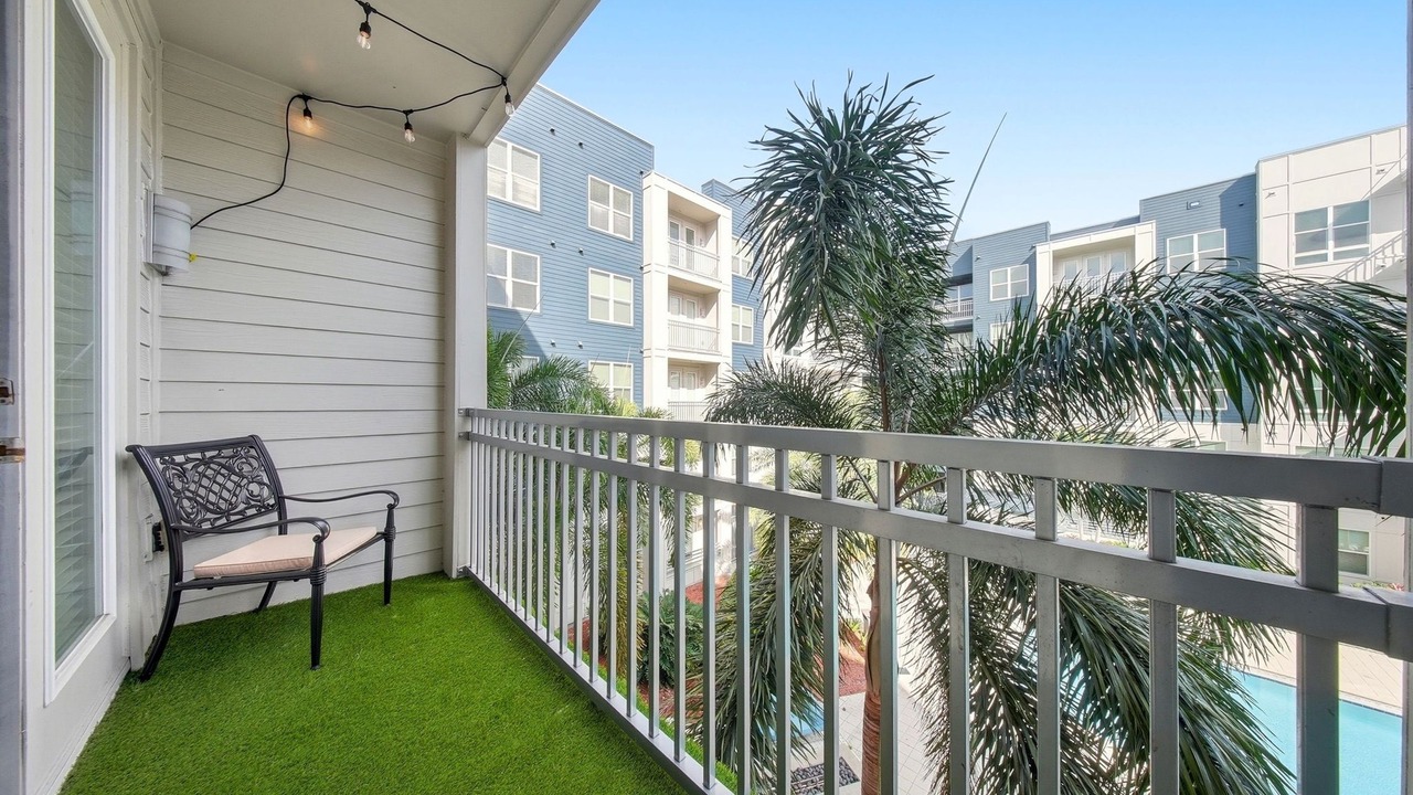 Photo of Outdoor in Courier City - Oscawana