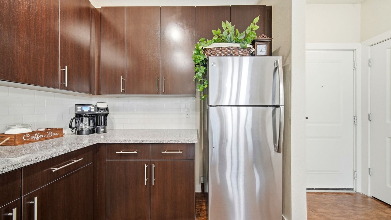 Photo of Kitchen in Courier City - Oscawana