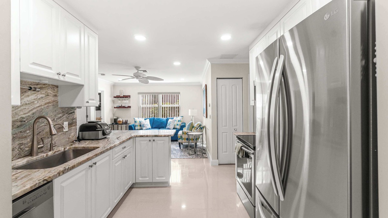 Photo of Kitchen in Tropic Palms