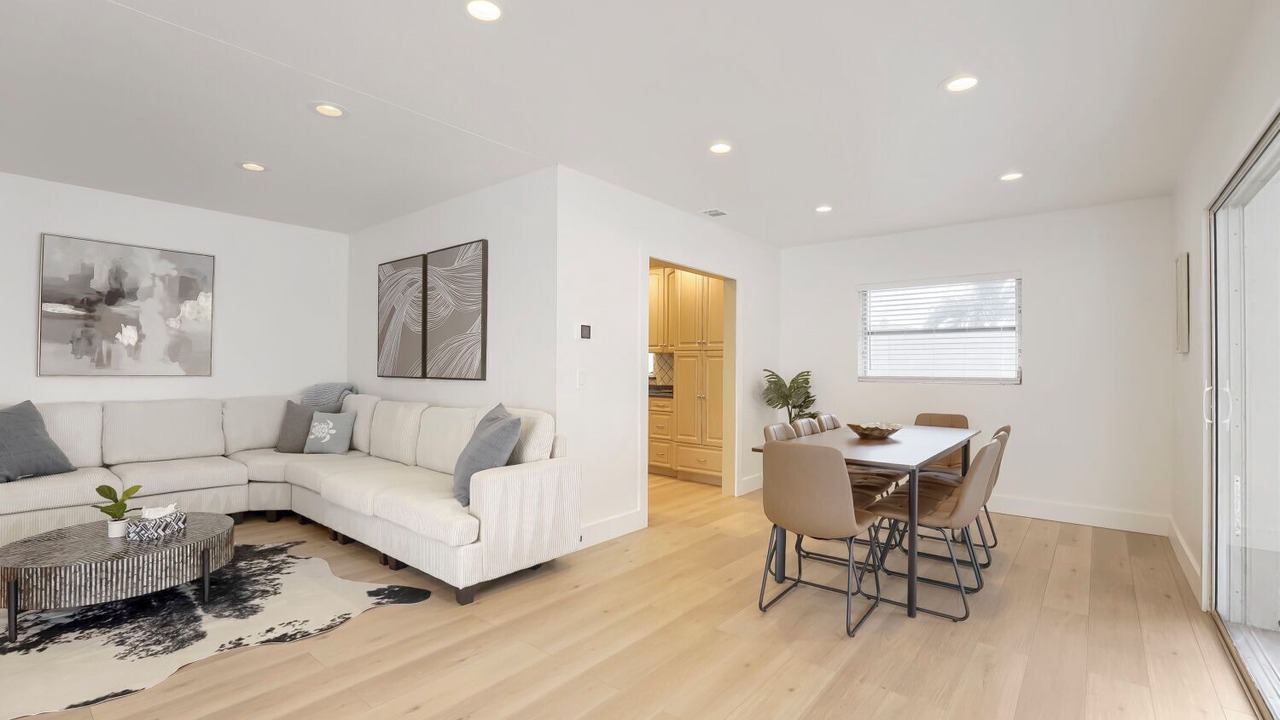 Photo of Livingroom in Seminole