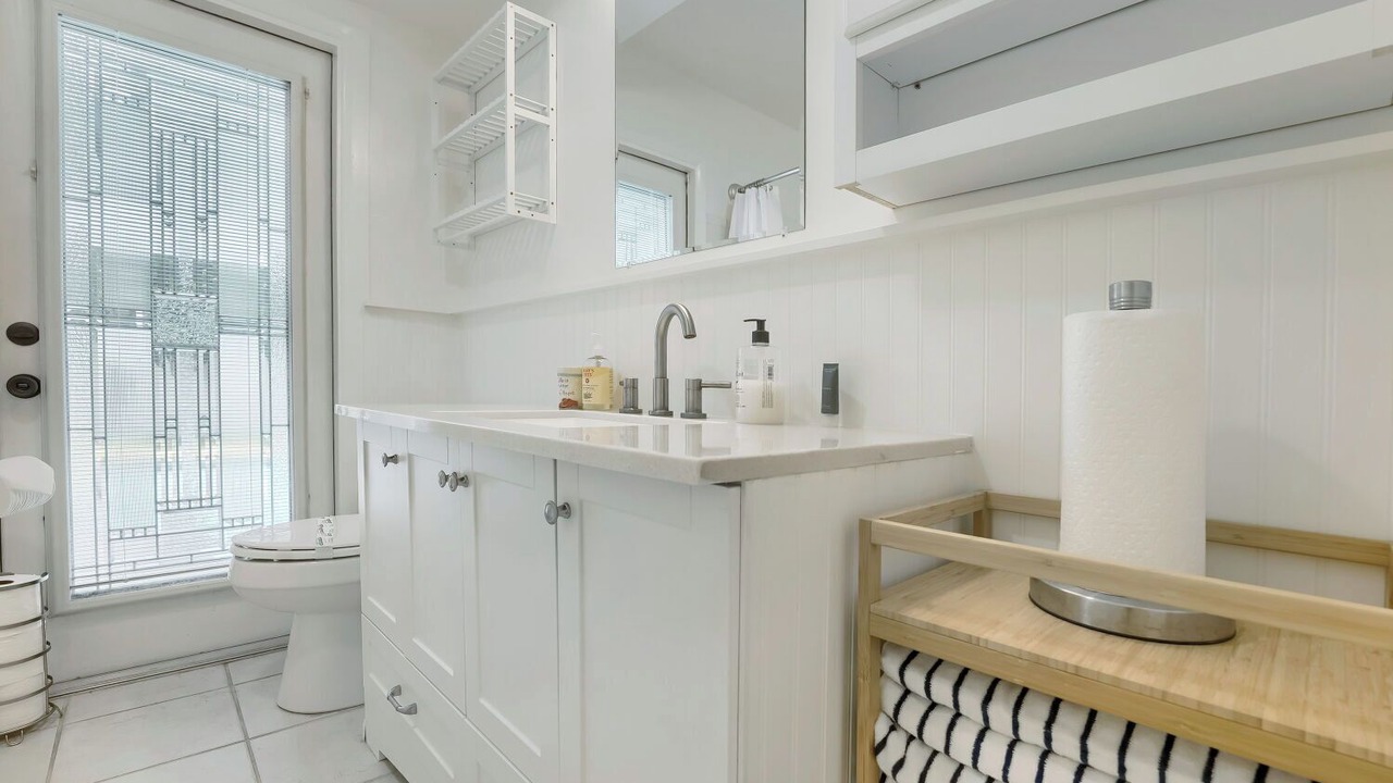 Photo of Bathroom in Seminole