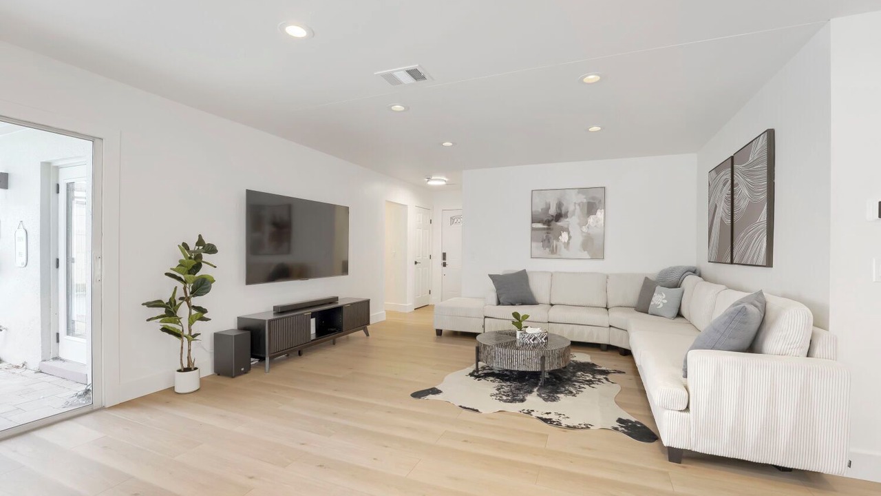 Photo of Livingroom in Seminole