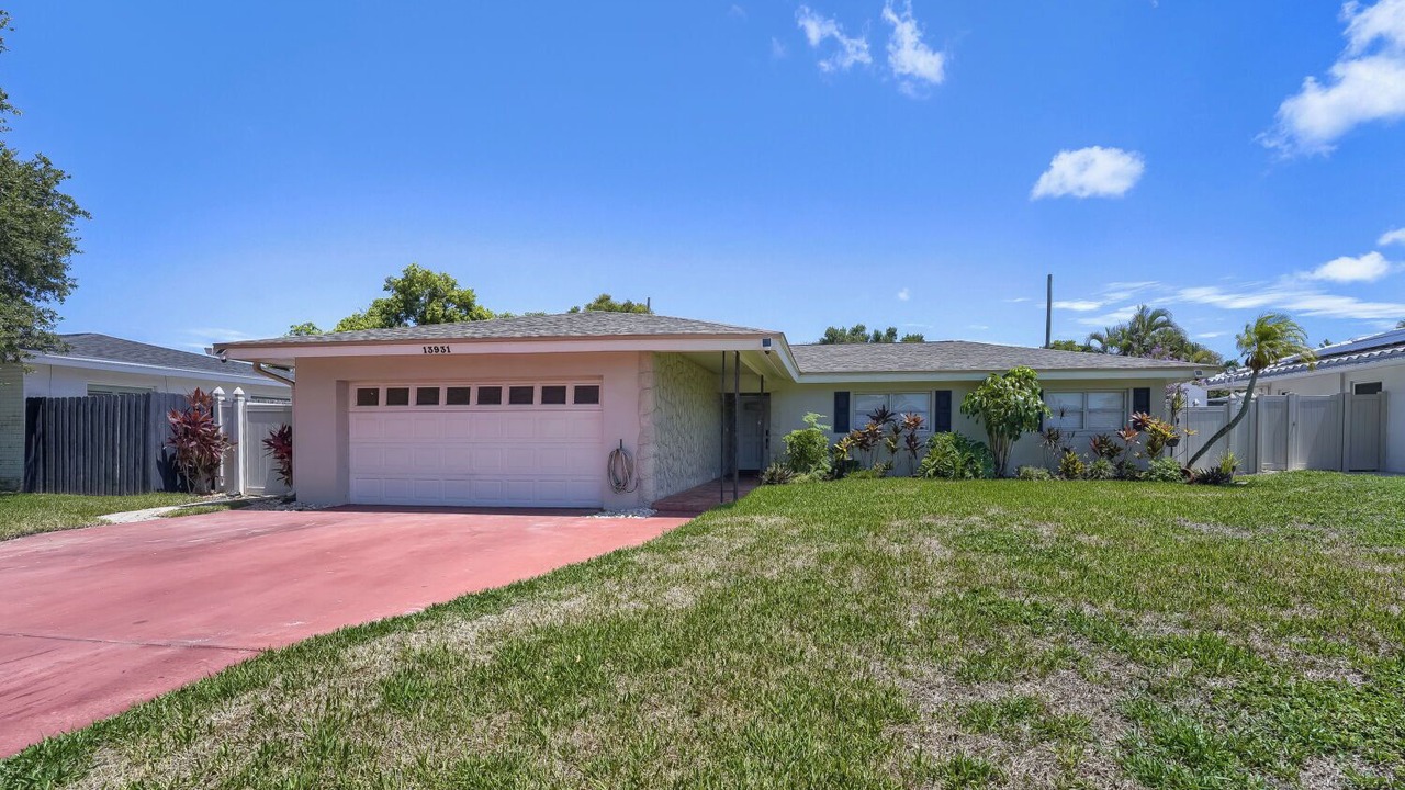 Photo of Outdoor in Seminole