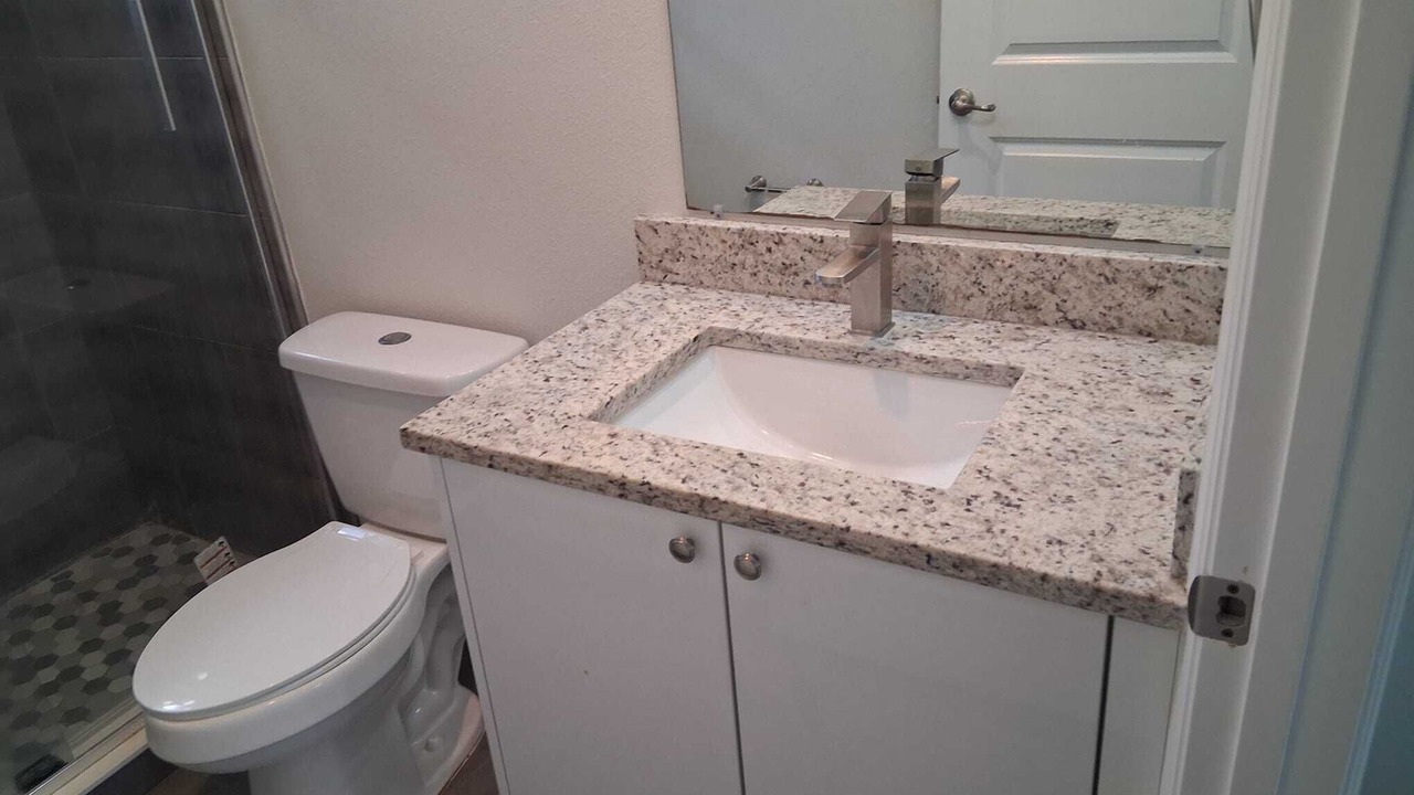 Photo of Bathroom in Taft